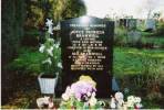 Joyce & Sidney Bramwell Memorial